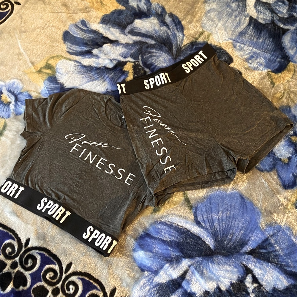 Fem Finesse Short Set